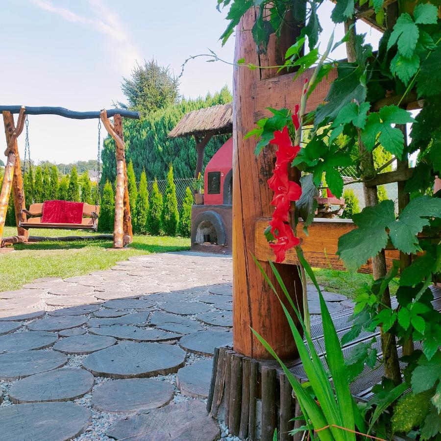 Pod Milanem Villa Przemysl Ngoại thất bức ảnh